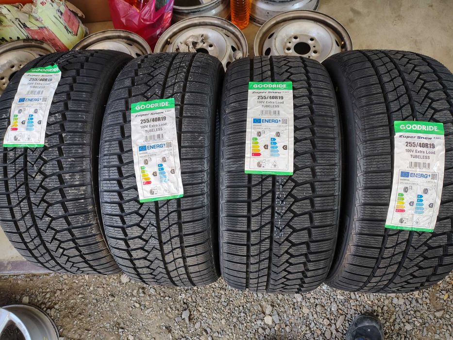 4бр.НОВИ зимни гуми GOODRIDE 255 40 19 DOT25 цена за брой