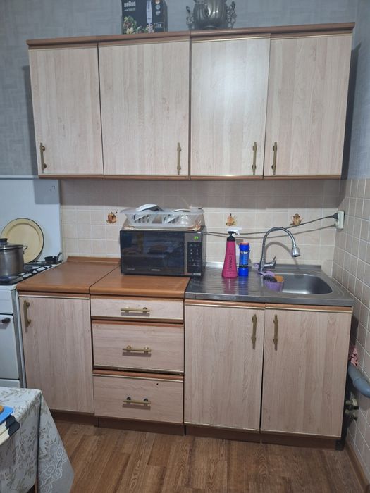 Продам кухню бу в хорошем состоянии