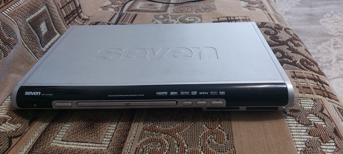 Продам DVD player.