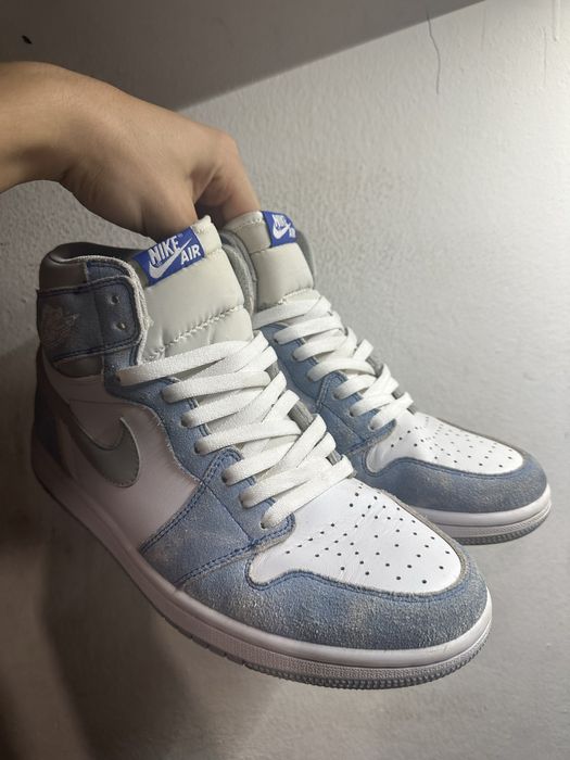 Jordan 1 hyper royal 44