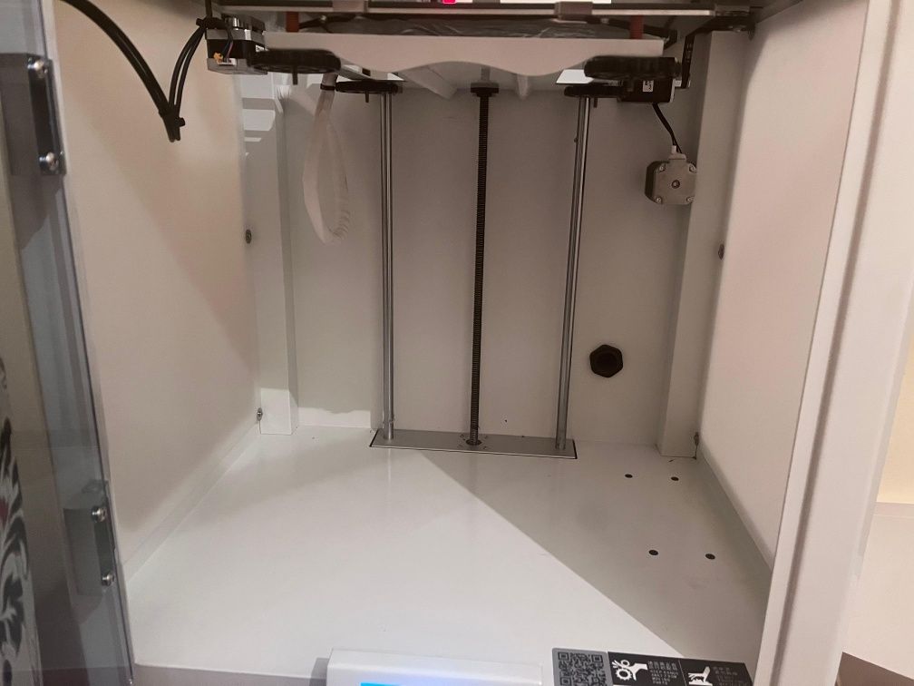 Продаю 3D принтер Creality CR-5 Pro H в идеальном состоянии!