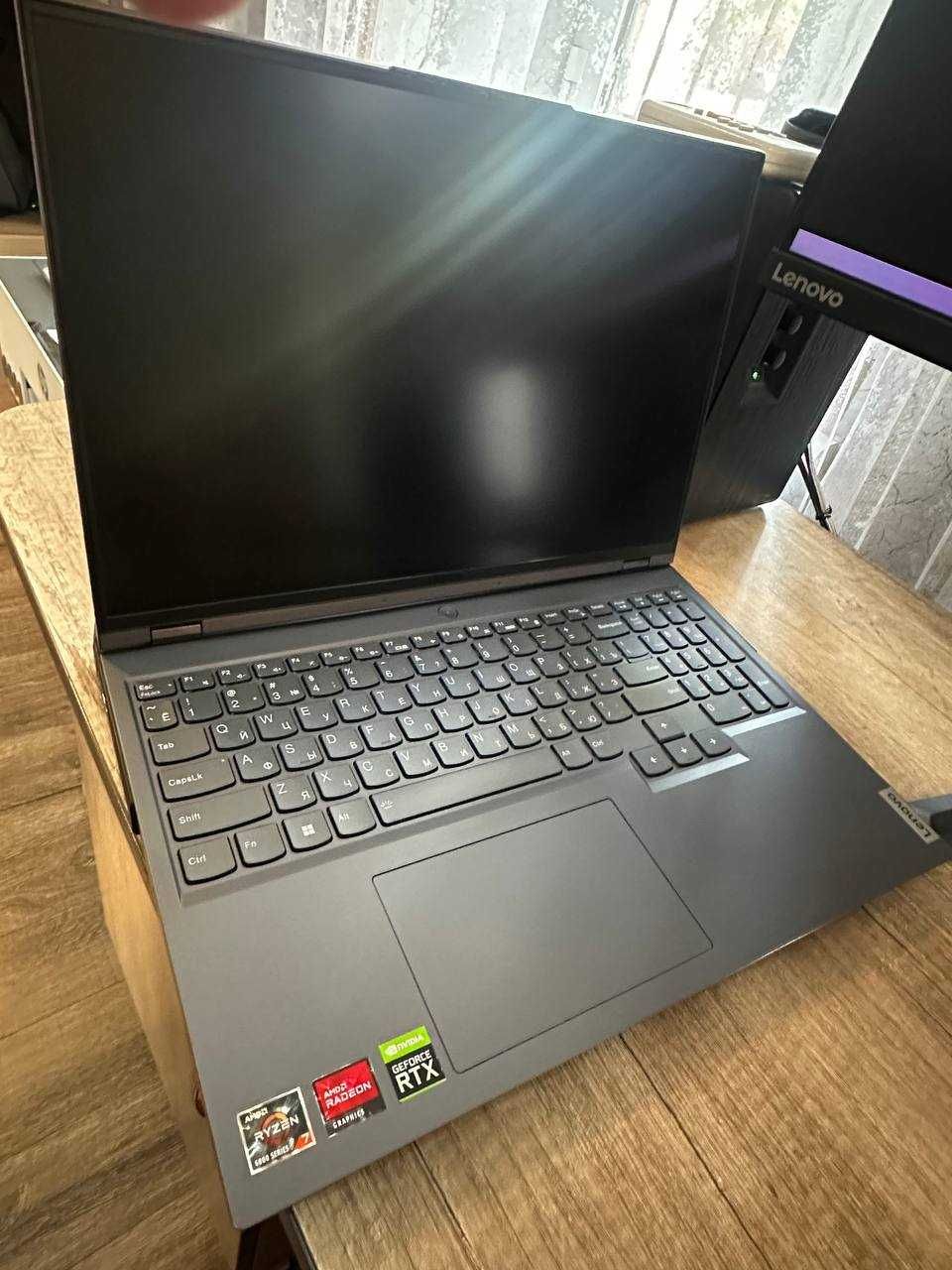 Lenovo Legion 5 pro AMD® Ryzen™ 7-6800H. GeForce RTX™ 3070 Ti NVIDIA®