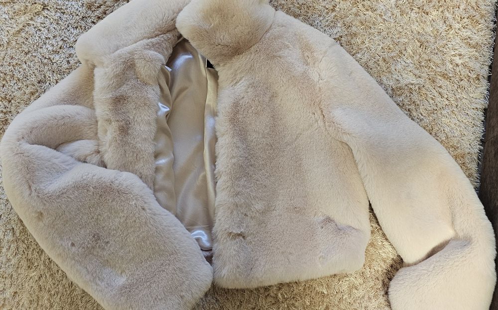 Пухено яке дамско