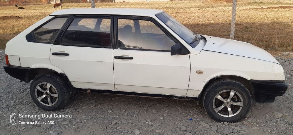 Ваз 2109 срочна сотилади