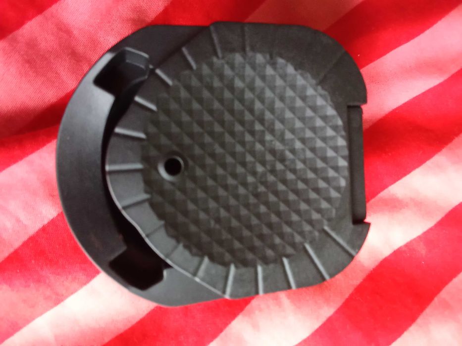 Адаптор Nespresso към Dolce Gusto, за Dolce Gusto машини