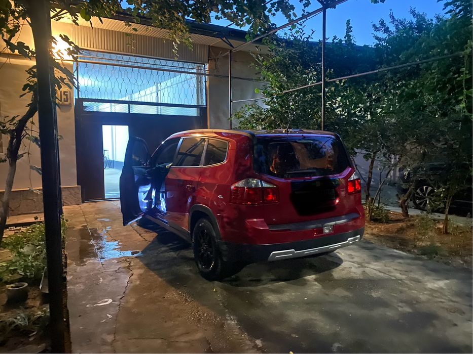 Продам Orlando 2015 года.