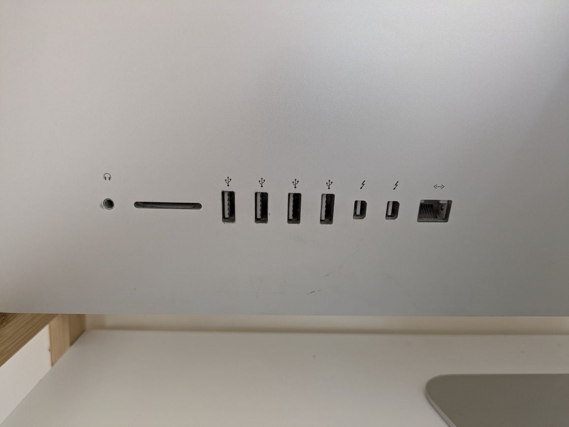 iMac 27” Retina 5K (Late 2014)