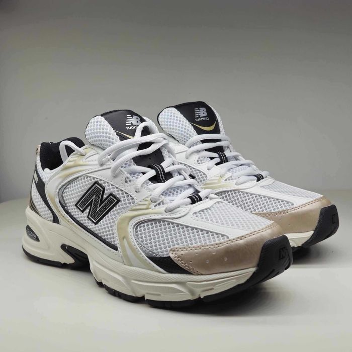 *SALE* New Balance 530 'White Light Gold Metallic Black' 41.5 EU