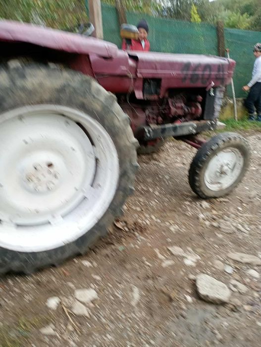 Tractor ebro 55 de cai