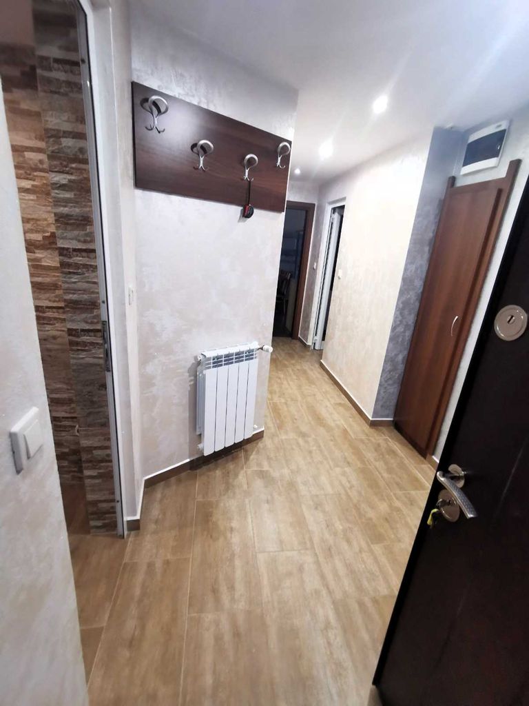 Дава се под наем Многостаен апартамент в Смолян, Нов център - 120 кв.м за 76.5 € - Снимка #9