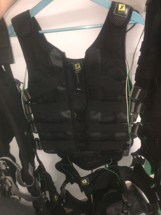 Vand echipament Just Fit  EMS cu tot cu accesorii