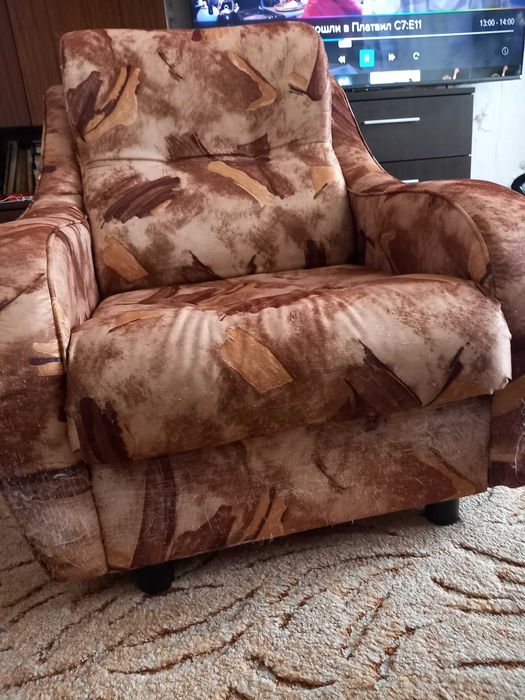 Подарявам един фотьойл