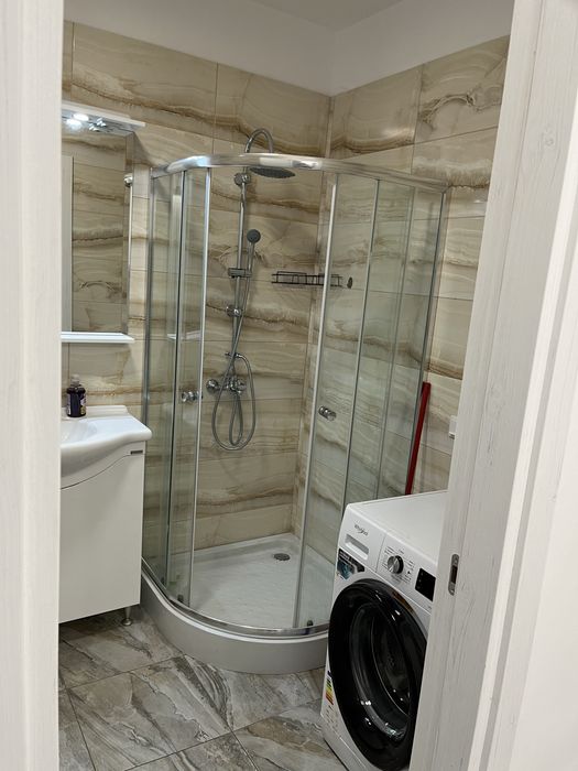 Ap. de inchiriat, 2 camere