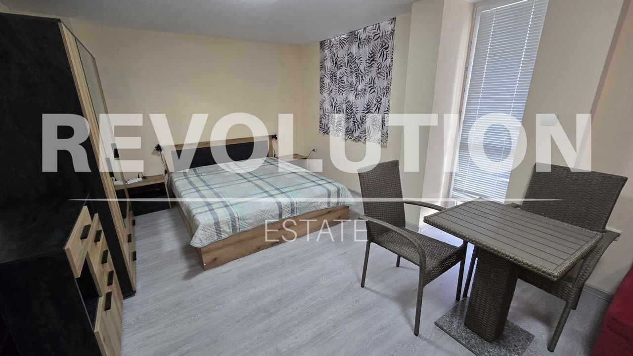 Дава се под наем Етаж от къща в Варна, м-т Траката - 60 кв.м за 1000 € - Снимка #5