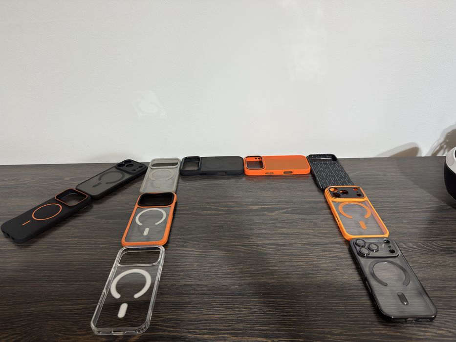 Husa MagSafe iPhone 17 Pro / 17 Pro Max Cosmic Orange