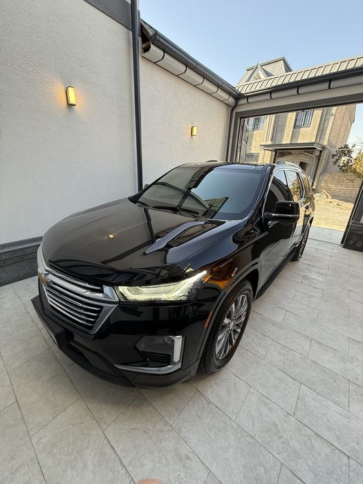 TraVerse Premier 2023 Qora Kraska tozza