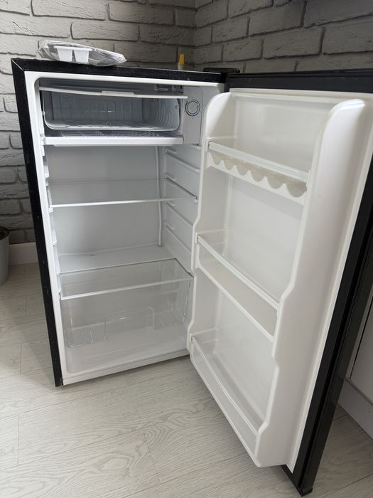 Мини холодильник aiwa