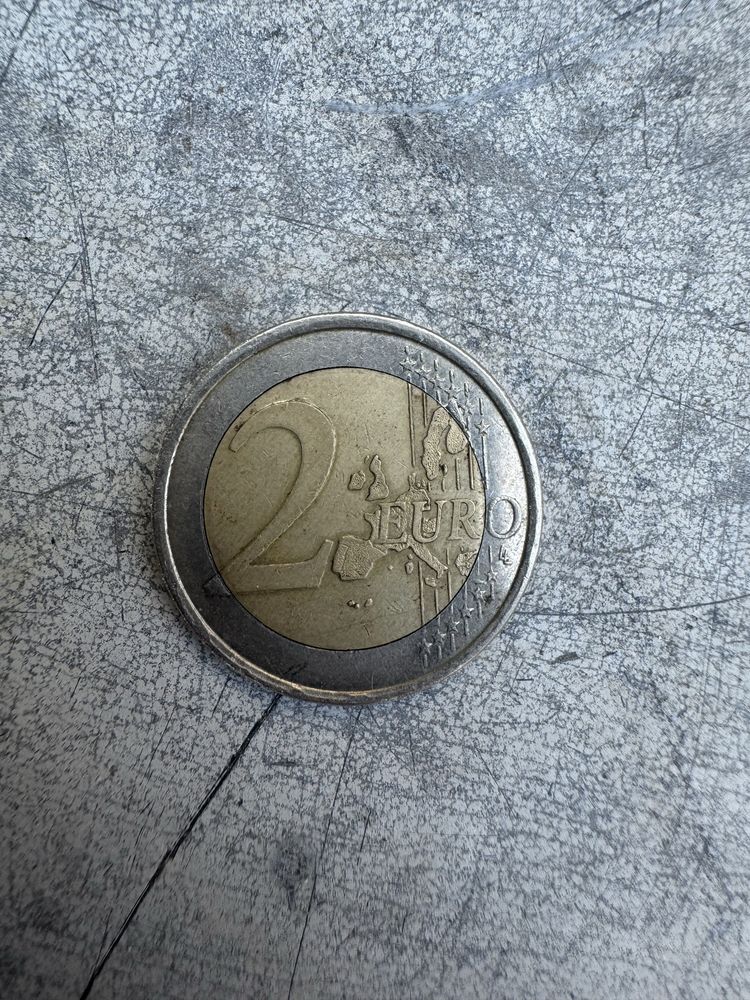 Рядка монета от 2 евро Гърция 2002 с "S" върху звезда
