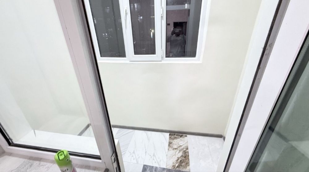 Продаю квартиру в Яшнабадском районе Новостройка Иззат 1-комнат 33 м2