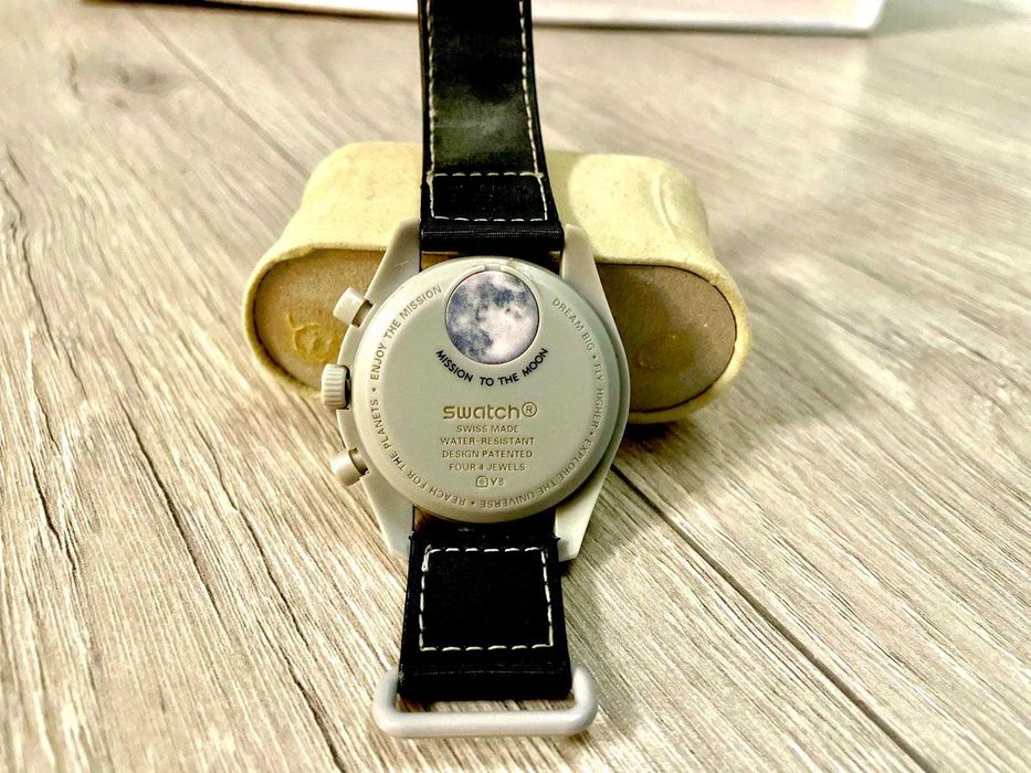 Ceas Swatch - Omega Mission to Earth Phase