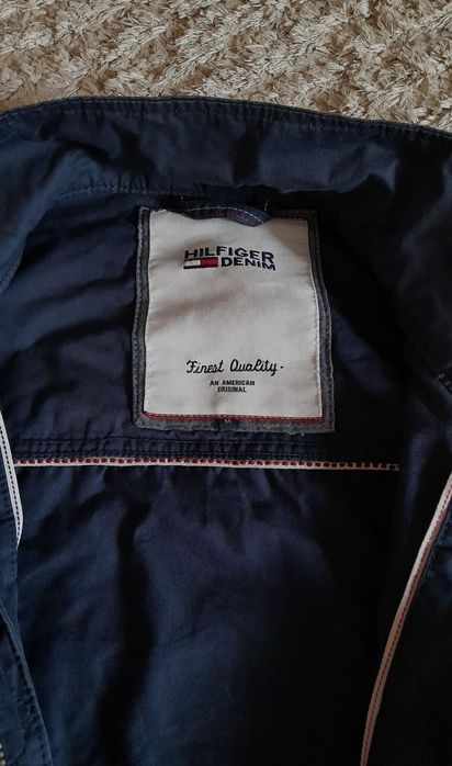 geaca tommy Hilfiger originala marime M toamna primavara