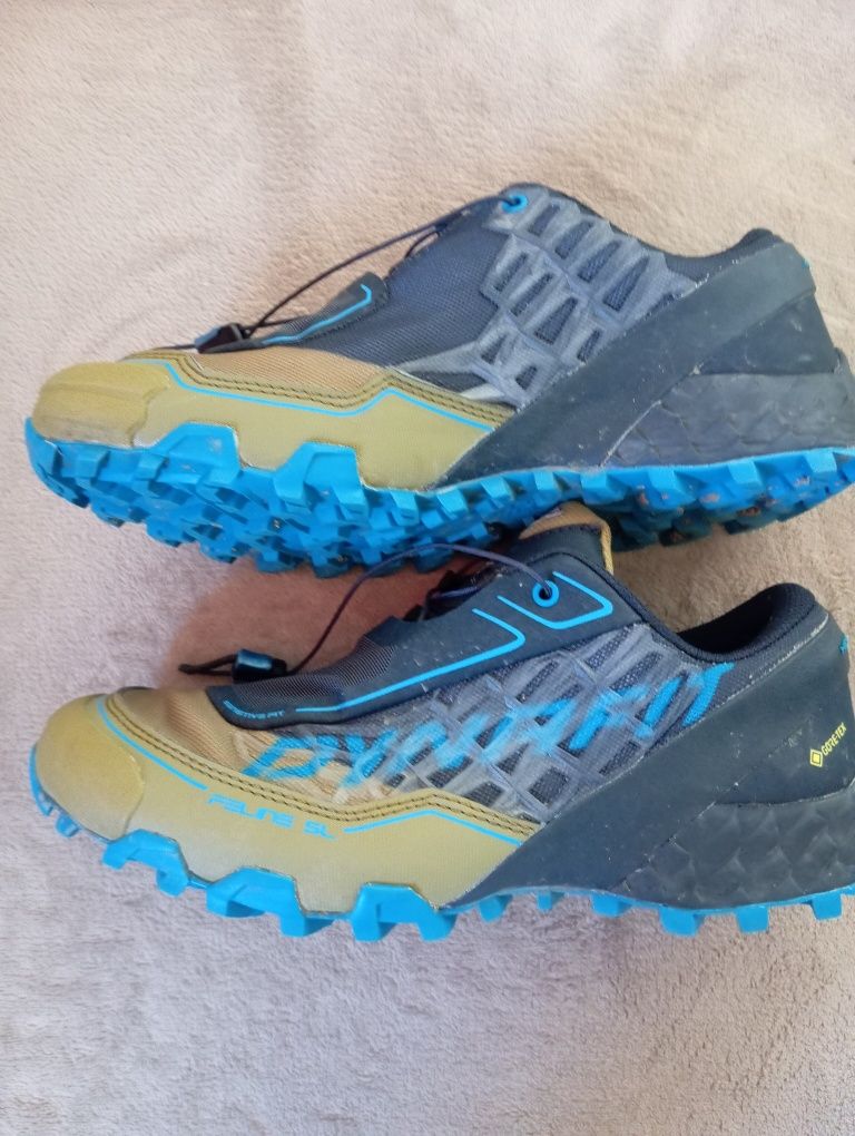 Bocanci trekking Dynafit Feline SL, mărimea 40.5,26cm