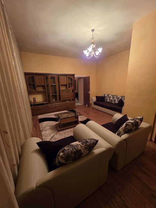 Închiriez apartament 2 camere