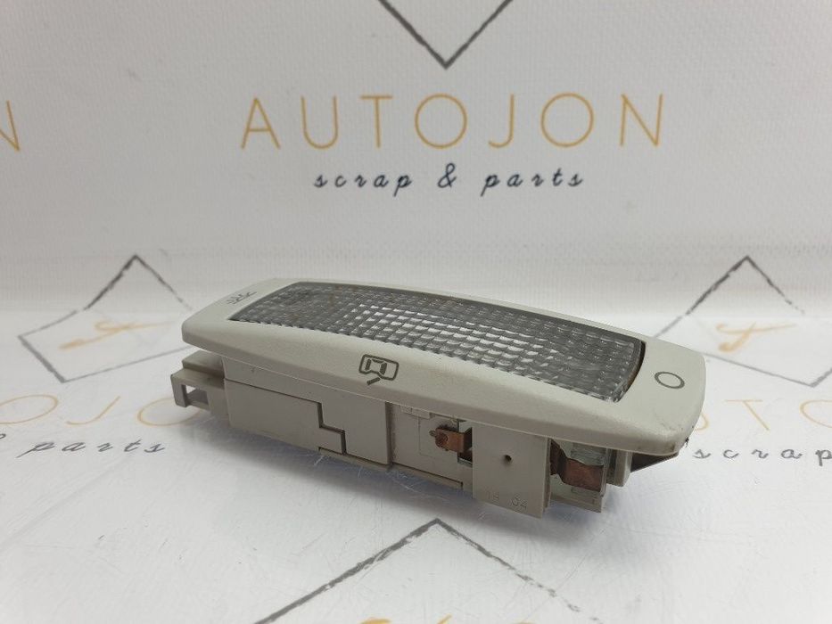 Lampa lumina pasageri VOLKSWAGEN GOLF IV Variant 1J5 1999 - 2006, Break 1.9 TDI ATD, AXR 3B0947291