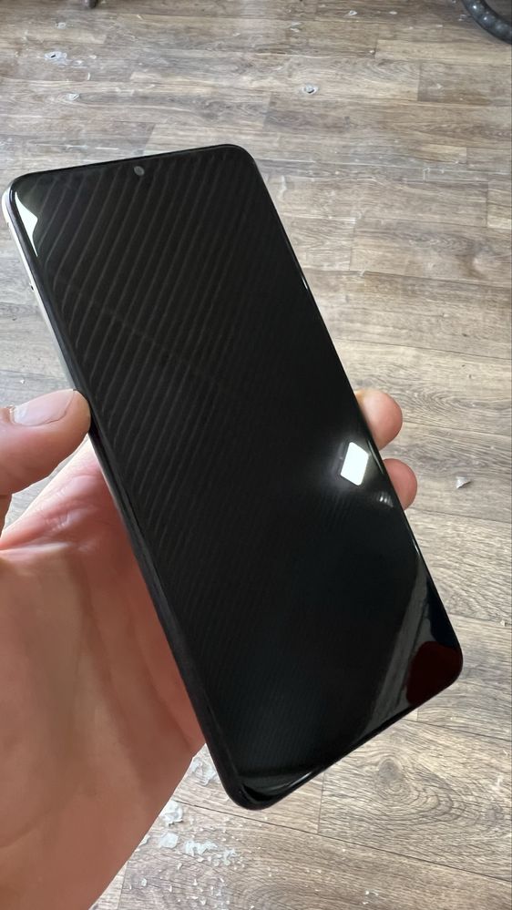 Samsung A12 sotiladi srocno