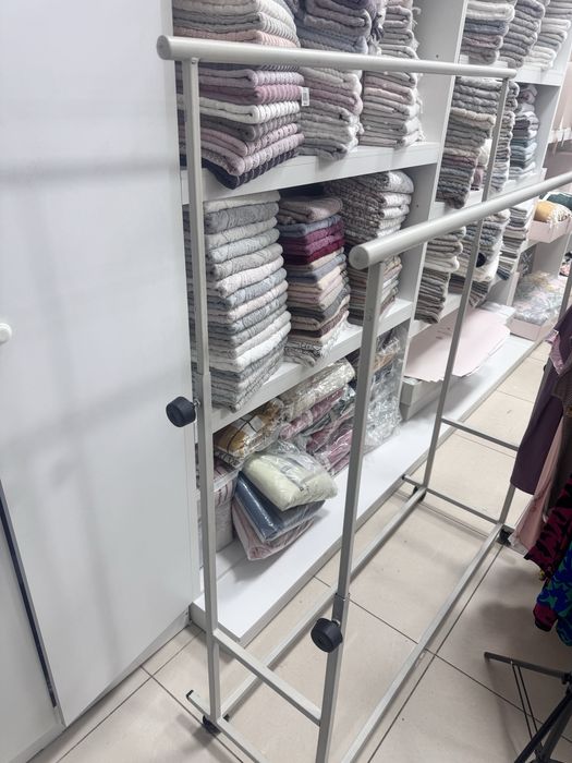 Продам стойки для вешалок