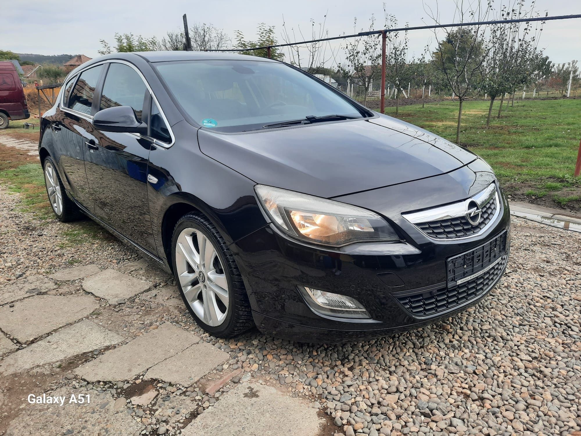 Opel astra 2.0 cdti  165 cp 2012