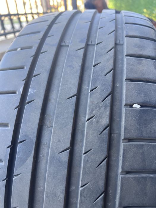 Гуми за BMW 275/35ZR20