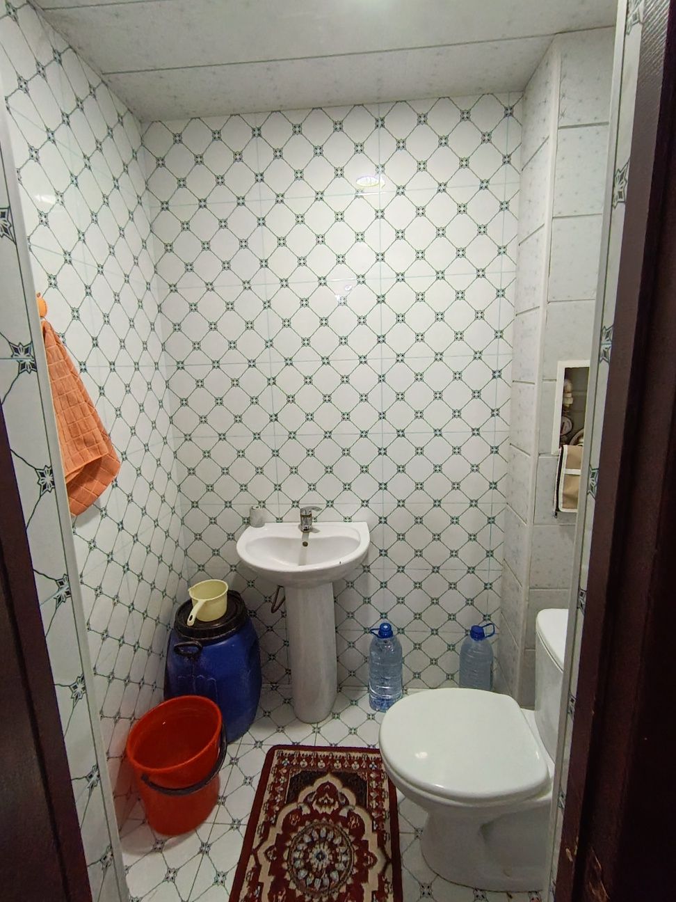 UY SOTILADI termiz shaxrida.
