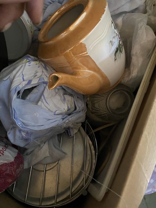 Продам посуду для дачи