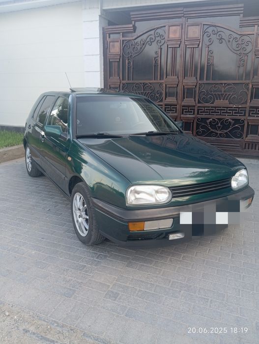 Продаётся автомашина