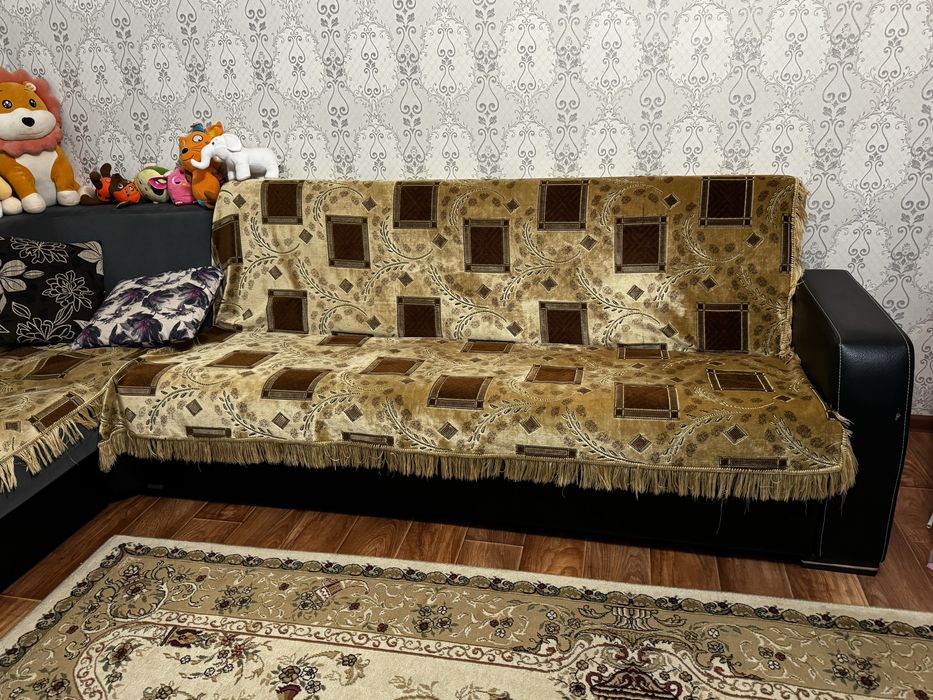 Угловой раскладной диван