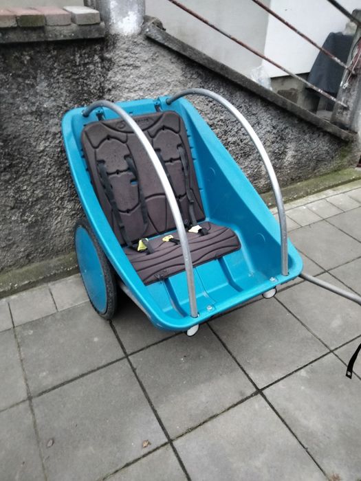 Cărucior transport copii pt.bicicletă