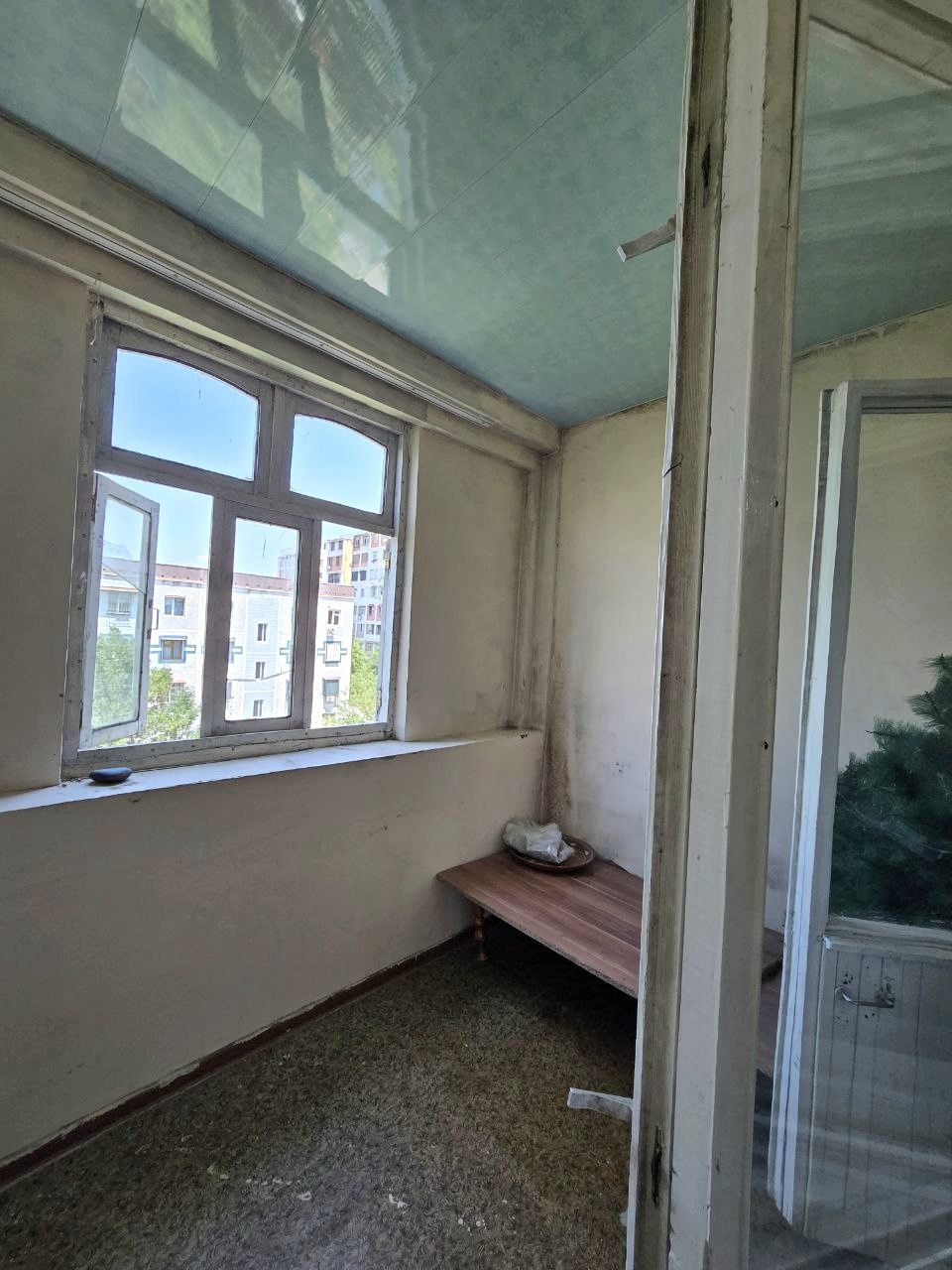 Фақат оилаларга Юнусобод 10 кв 2 хона 3 хона қилинган