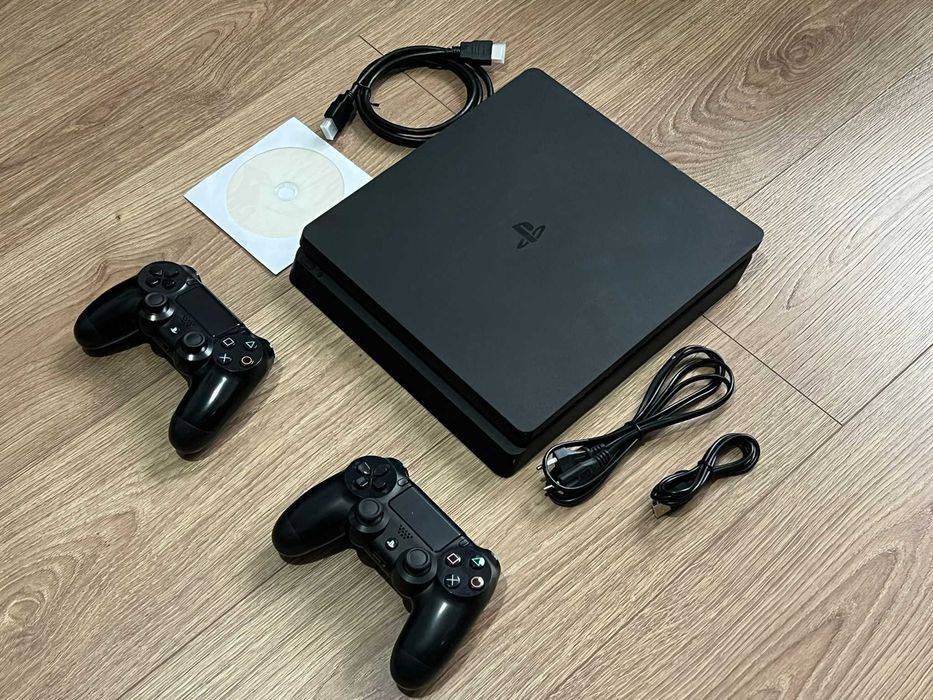 PS4 Playstation 4 MODAT 1TB cu 22 Jocuri,2 manete,FC26,GTA5,Minecraft