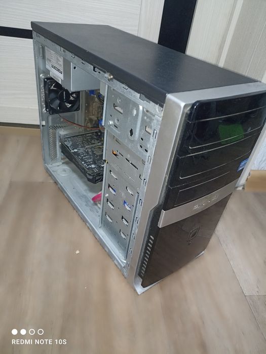 Обменяю Компьютер с монитором