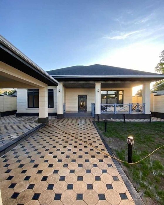 Продается дом 5 комнатных