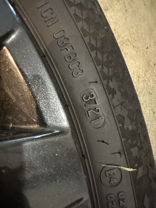 Jante 17” OEM Skoda - anvelope iarna  205/55 17