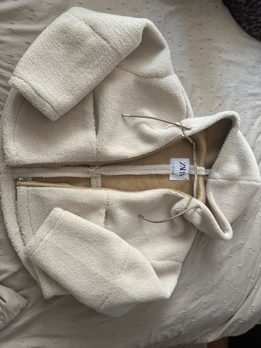 Яке от изкъствена кожа ZARA