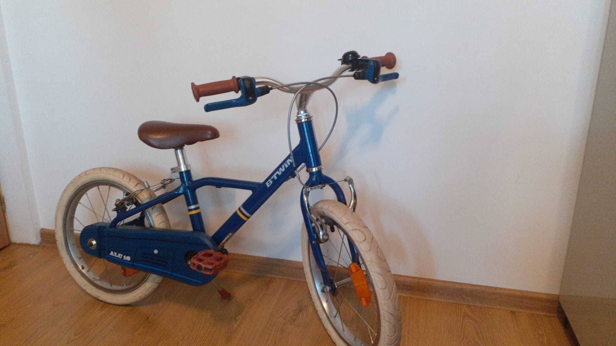 Bicicleta 16 inch, copii, aluminiu, decathlon - foarte usoara - 7.1kg