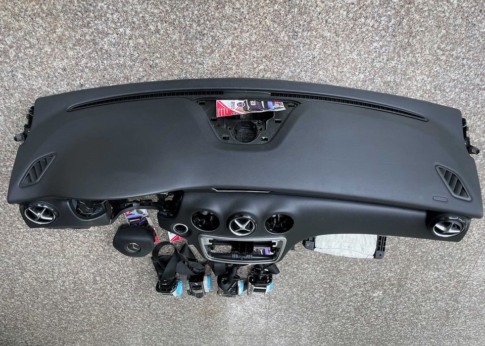 Mercedes Benz CLA - A w176 kit airbag volan - pasager - plansa de bord