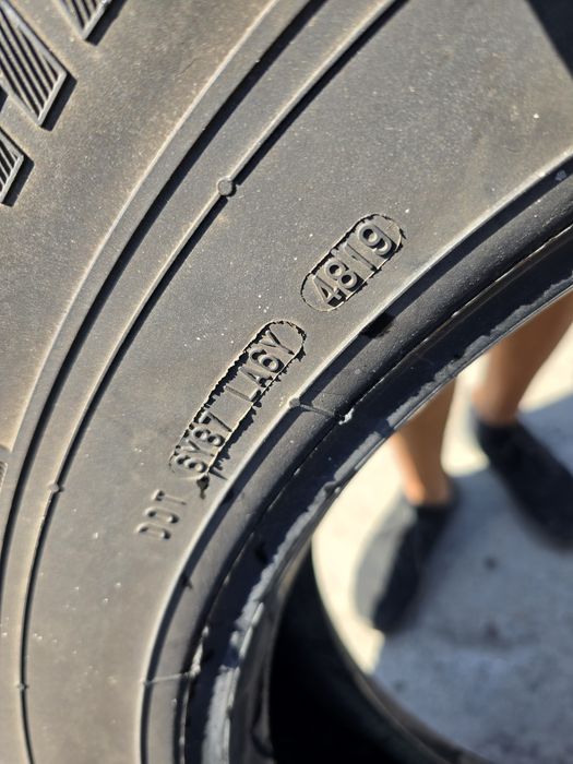 Anvelope de tractiune 295-80r22.5 Matador