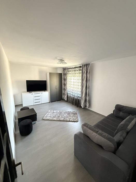 Inchiriez apartamente si garsoniere in regim hotelier