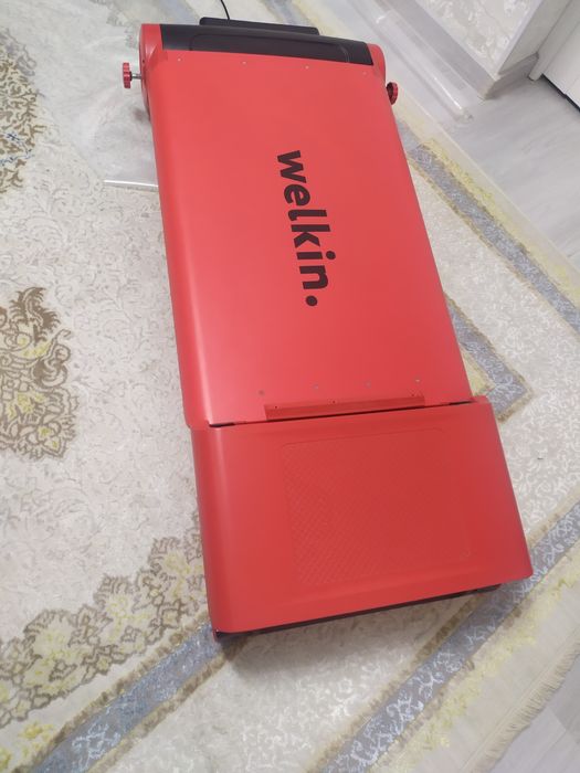 Продается Беговая дорожка Welkin I8 Red