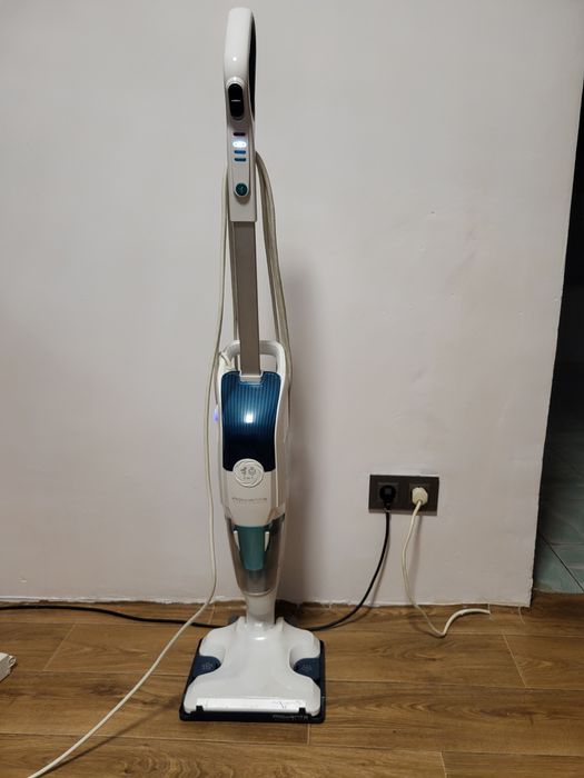 Aspirator Rowenta cu fir 1500w.