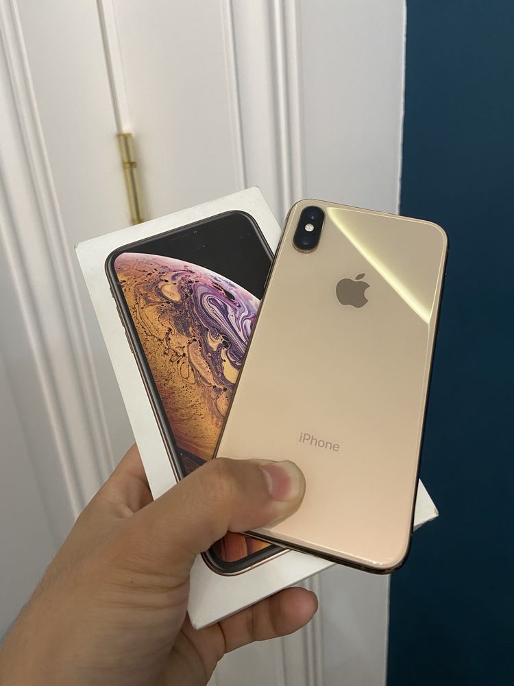 Iphone xs gold